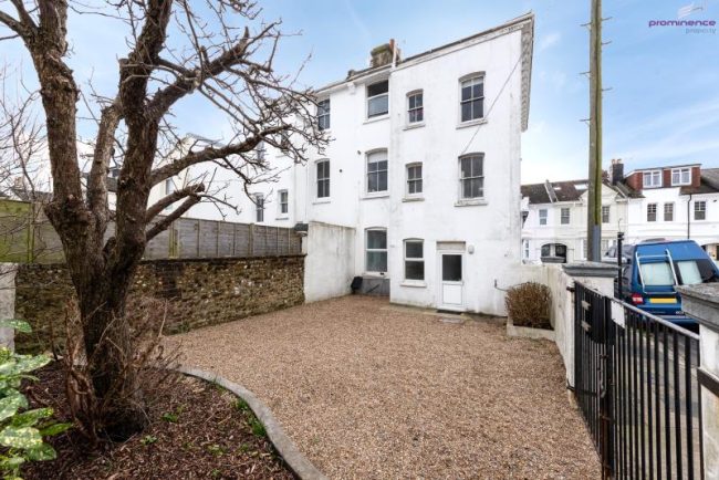 Stirling Place, Hove BN3 3YU